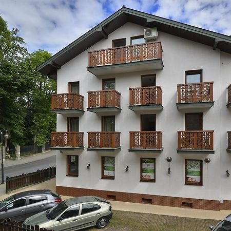 Sanatorium Zbyszko Hotel Busko-Zdrój Exterior foto