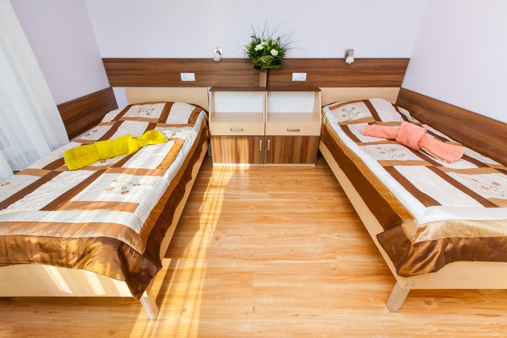 Sanatorium Zbyszko Hotel Busko-Zdrój Habitación foto