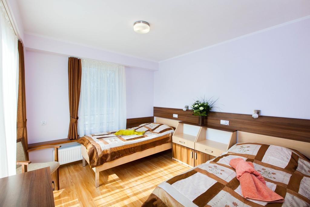 Sanatorium Zbyszko Hotel Busko-Zdrój Habitación foto
