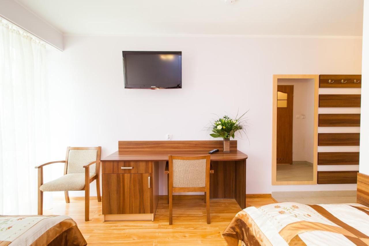 Sanatorium Zbyszko Hotel Busko-Zdrój Habitación foto